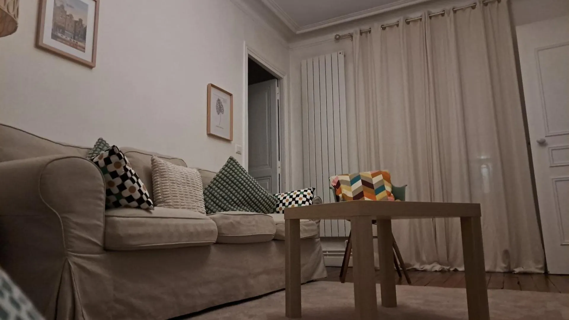 Charmant Nice Appartement 5 Personnes People Max Paris 0*,  France