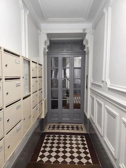 Charmant Nice Appartement 5 Personnes People Max Paris Apartment