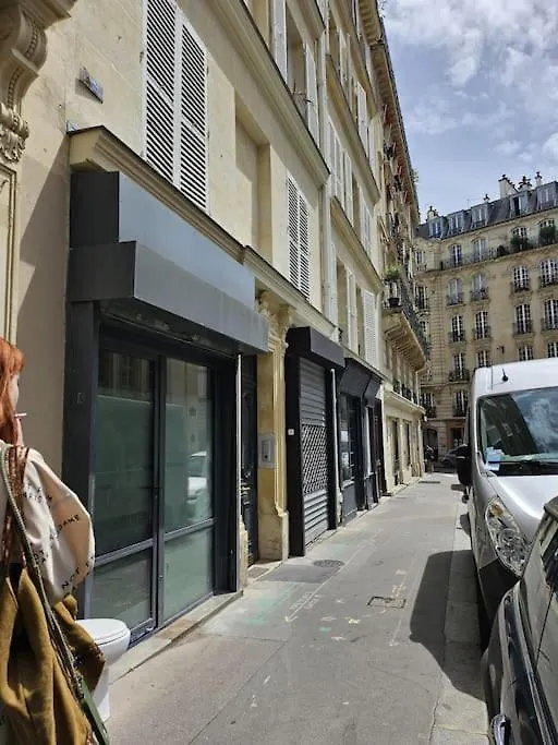 Charmant Nice Appartement 5 Personnes People Max Paris France